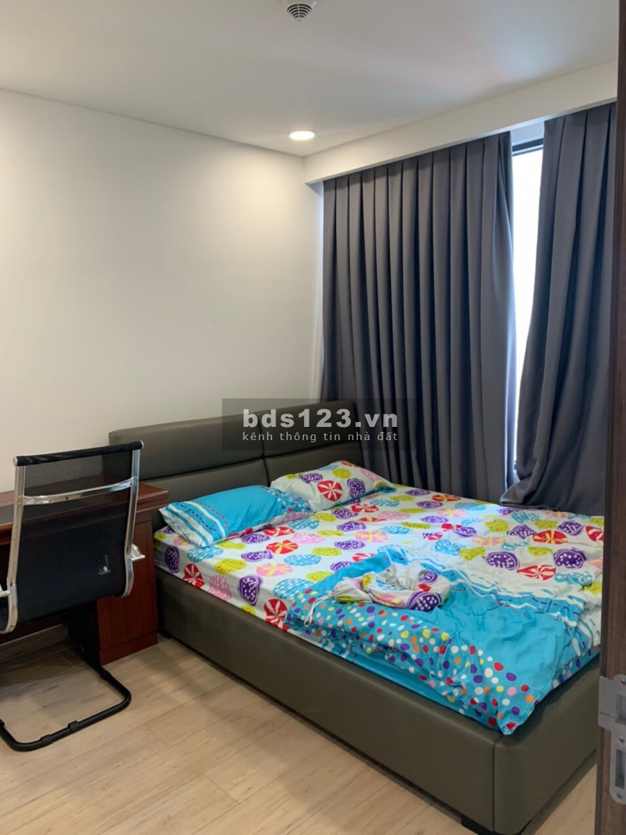 Cho thuê căn hộ 2 phòng ngủ, chung cư Kingdom 101 giá thương lượng mùa dịch