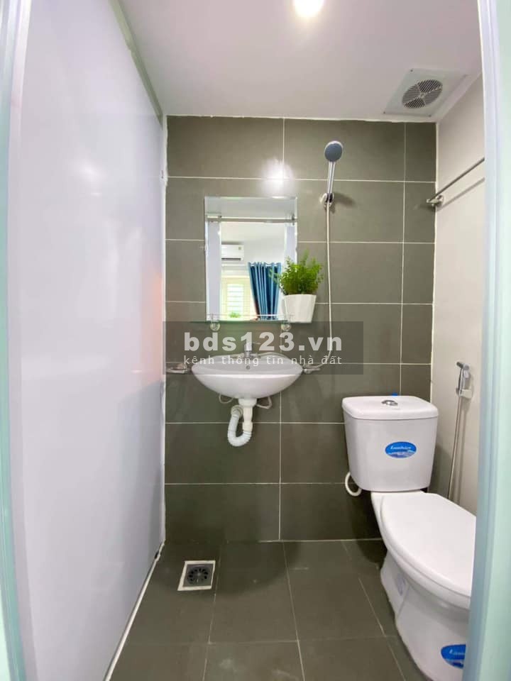 Cần tiền bán gấp diện tích sử dụng 50m2, 9 phòng chung cư mini dòng tiền 500 triệu/năm