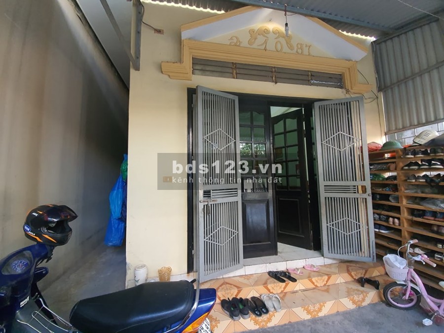 Bán nhanh nhà ở phố Gia Thuỵ Quận Long Biên, ngõ thông thoáng,…
