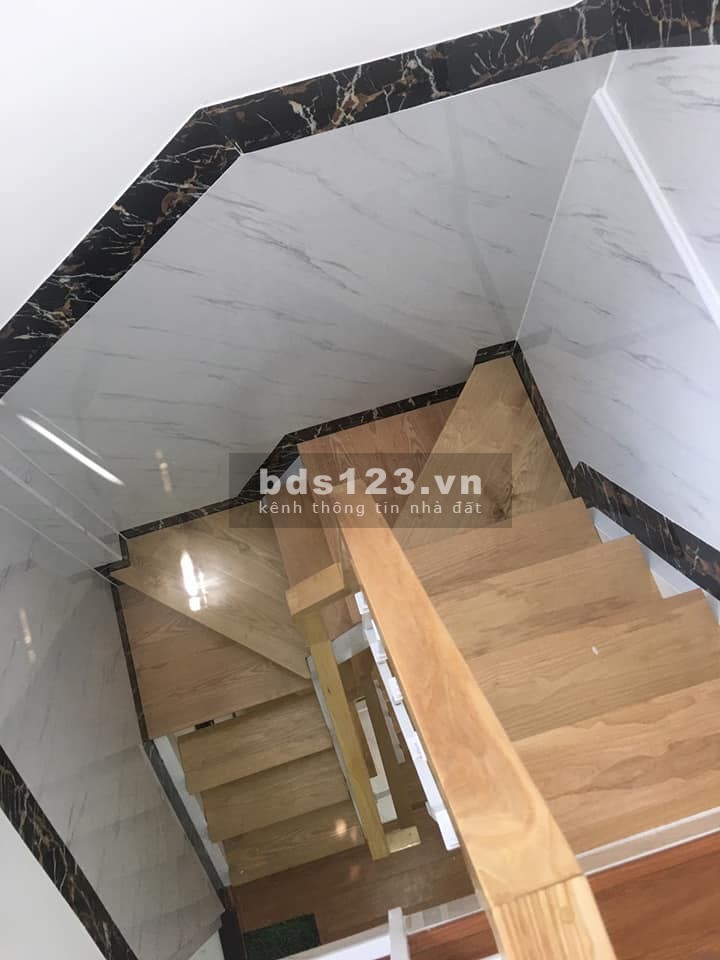 Phú Nhuận Trường Sa 3 tầng giá 3.5 tỷ trung tâm PN đầy đủ công năn nhà mới đẹp lh 0969476617