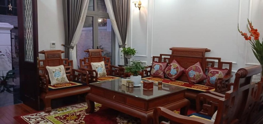 Chính chủ cần bán nhà liền kề Tố Hữu ô tô tránh diện tích 75m2, 5 tầng đúc, giá 7.7 tỷ
