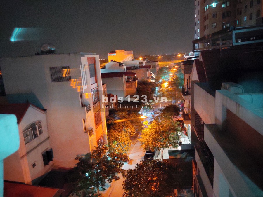 Biệt thự phân Lô Giang Biên tầng hầm, thang máy kinh doanh, văn phòng công ty