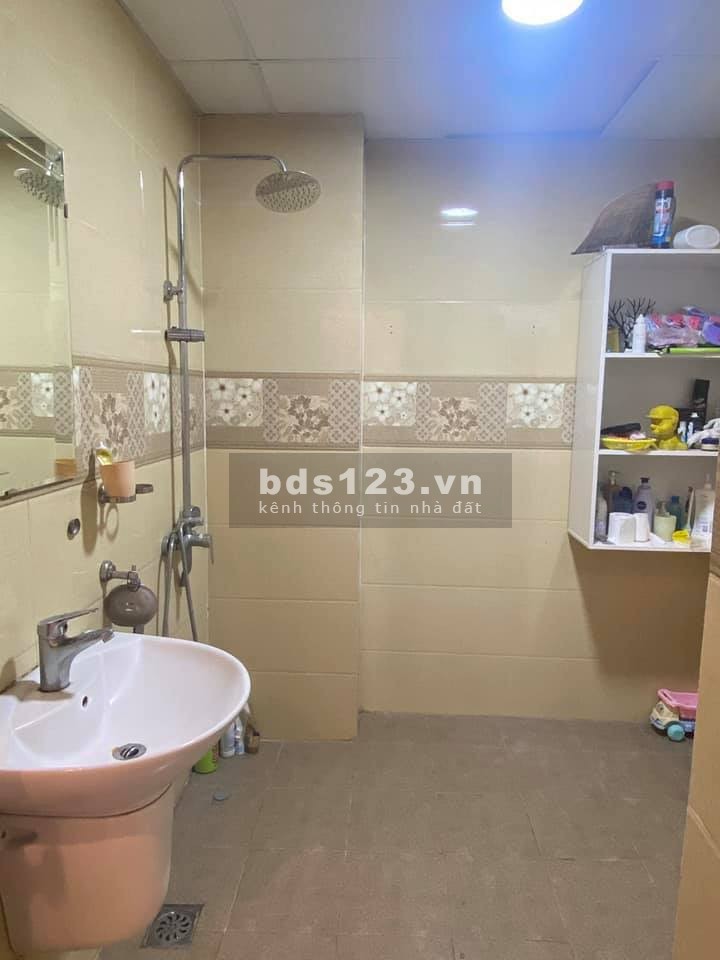 Nhà Bồ Đề 95m, mặt tiền 6.5m2, 4 tầng kinh doanh, 2 thoáng, giá bán 10.9 tỷ, lh 0904882258