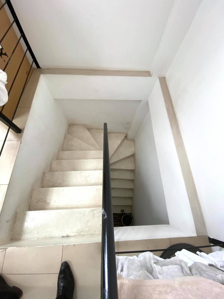 Bán Apartment có 5 phòng cho thuê, đường Xuân Diệu Quận Tây Hồ, đúc kiên cố 7 tầng