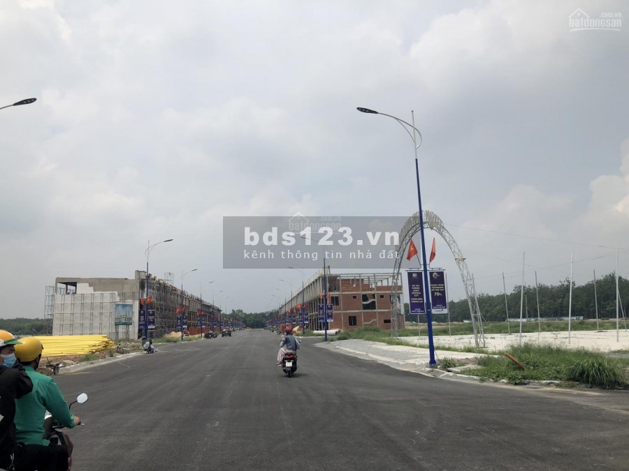 Cần ra gấp lô đất đường lớn Bàu Bàng Quốc Lộ 13 giá chỉ từ 700 triệu, pháp lí đầy đủ
