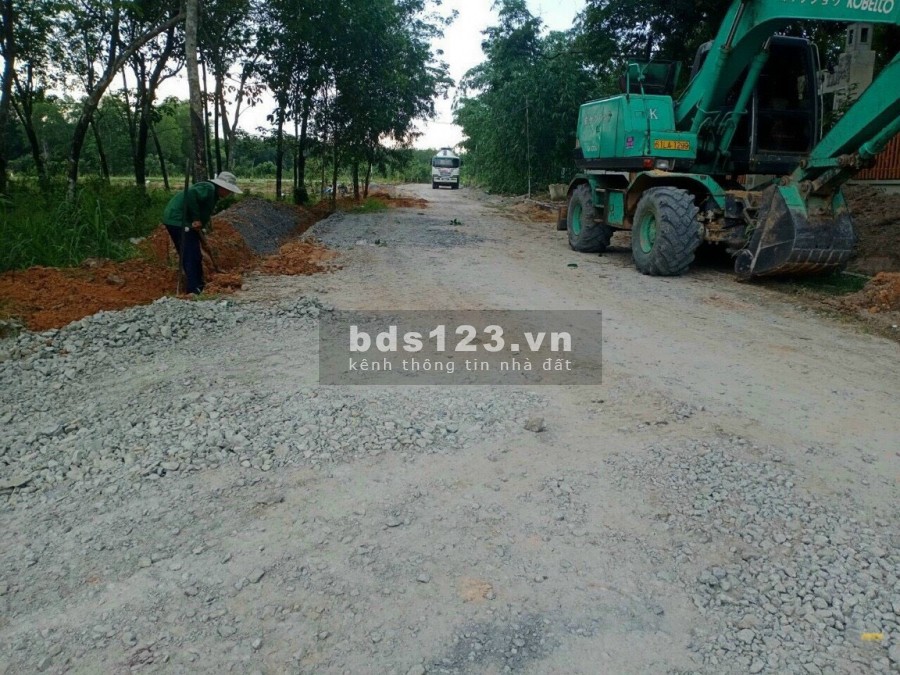 Đất Vĩnh Tân chính chủ giá cực rẻ hỗ trợ vay, sổ sẵn công chứng trong ngày, lhcc