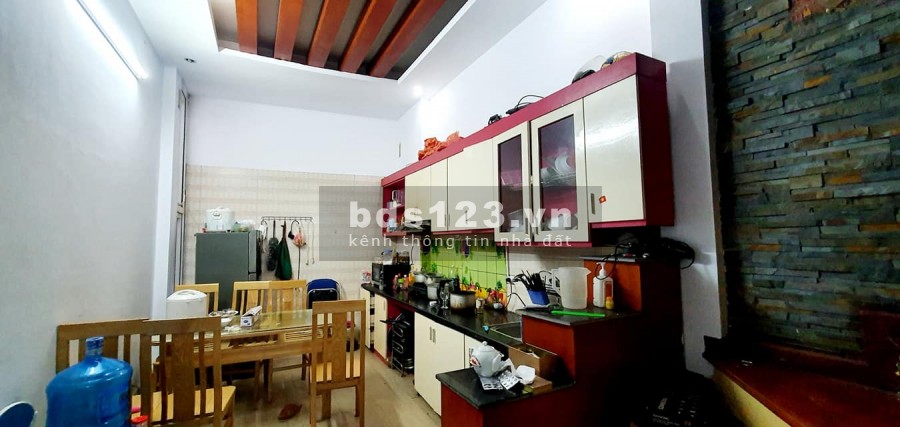 Bán nhà nguyên căn Mễ Trì, Mỹ Đình, ô tô vào nhà, kinh doanh, giá bán chỉ hơn 5 tỷ