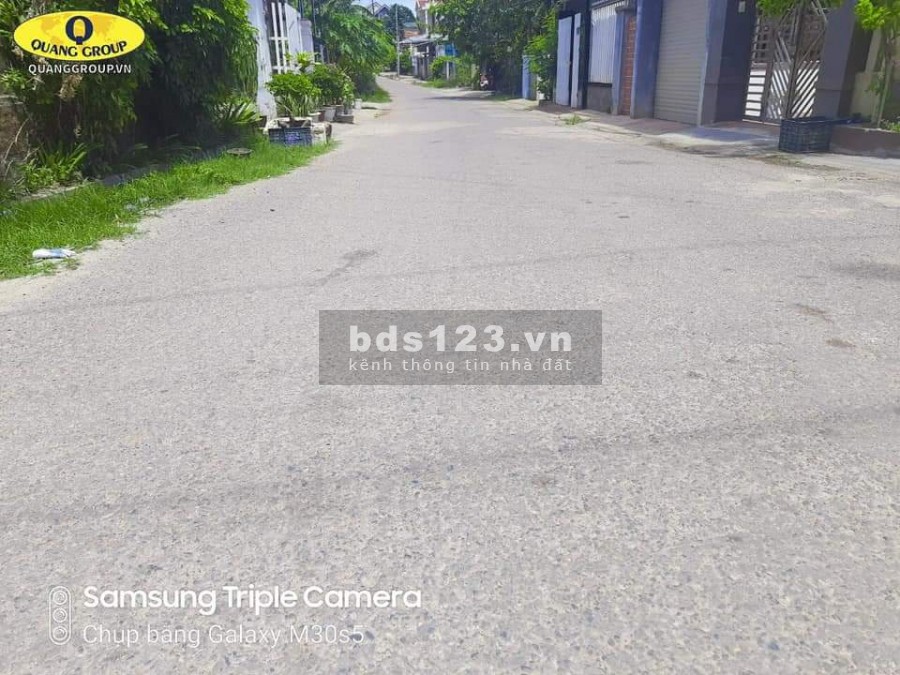 Chính chủ cần bán đất trung tâm thành phố Đông Hà góc 2 mặt tiền, giá bán 2.09 tỷ