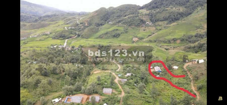 Mảnh đất hoa hậu tại Y Tý Sapa 2 giữa trung tâm dt 1833m2 view hồ 22ha lh 0822356688