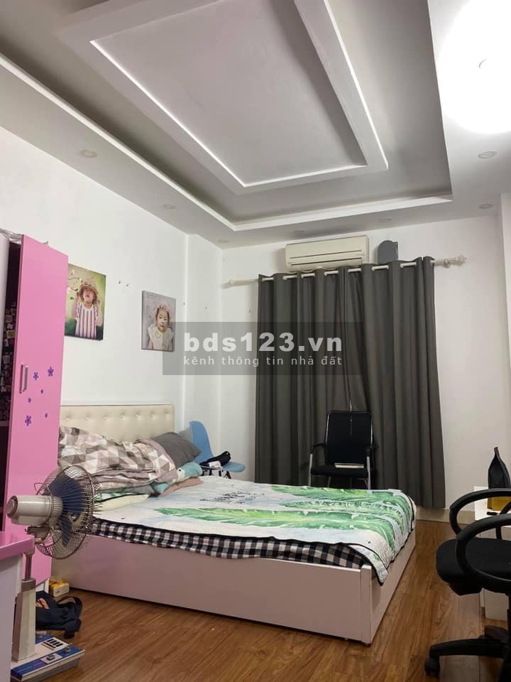 Bán nhà Hồ Tùng Mậu, an sinh tuyệt vời với 6 tầng, 5 ngủ, giá 3.x tỷ, sổ cất két, giao dịch ngay