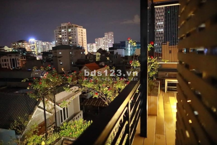 Cần bán nhà 90m2 Trần Khắc Chân P9 Quận Phú Nhuận giá chỉ 6 tỷ 49