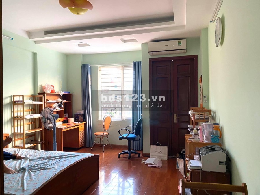 Ô tô cách 30m, phố Trần Khát Chân, diện tích sử dụng 53m2 4 Tầng, giá bán 3.15 tỷ