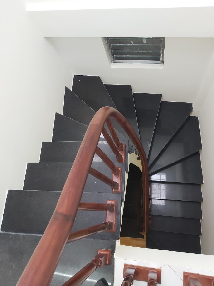 Hiếm! Chỉ 3.6 tỷ có nhà to 44m mới tinh 5 tầng phố Bùi Xương Trạch Thanh Xuân an sinh đỉnh
