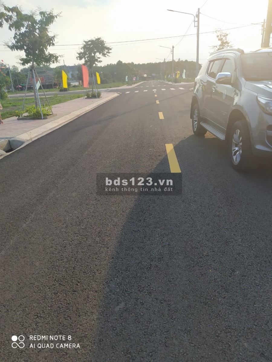 Bán đất gần bệnh viện thành phố Đồng Xoài giá rẻ sổ hồng riêng, bàn giao ngay trong ngày