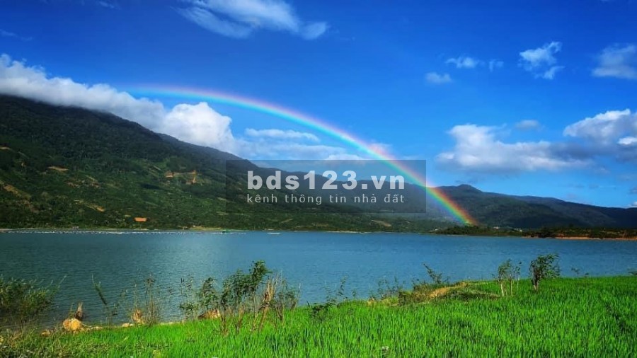 Bán nền view Hồ Tây Di Linh Lâm Đồng biệt thự mini, giá triệu 9 triệu/m2, pháp lí đủ