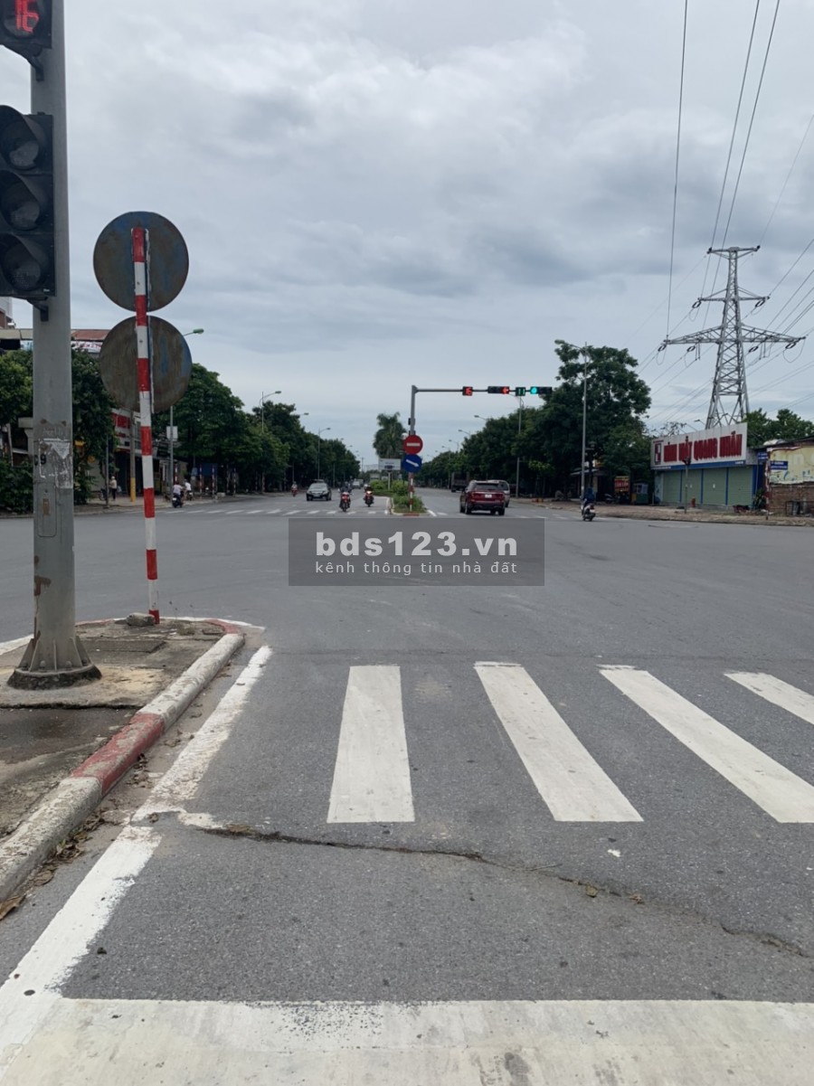 Chính chủ bán đất siêu hiếm Lê Trọng Tấn Hà Đông, o tô vào nhà giá chỉ 4 tỷ, lh 0889665959