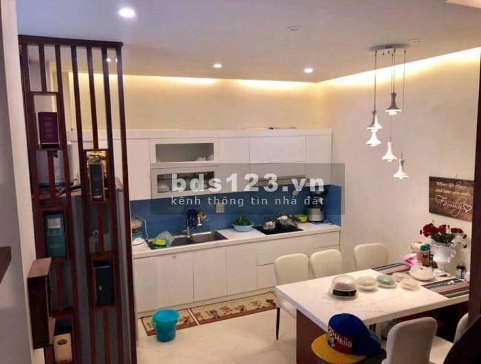 Bán nhà mặt phố quận Hai Bà Trưng, nhà đẹp 6 tầng đúc, tặng toàn bộ nội thất Vip