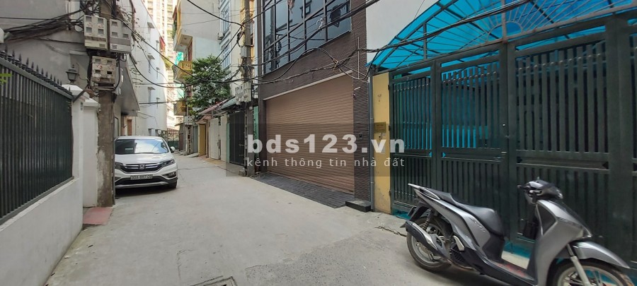 Nhà Cầu Giấy Hồ Tùng Mậu, gần ĐH thương mại, 5 tầng, mặt tiền 5m, 4 bước ra phố, giá chỉ 3,5 tỷ
