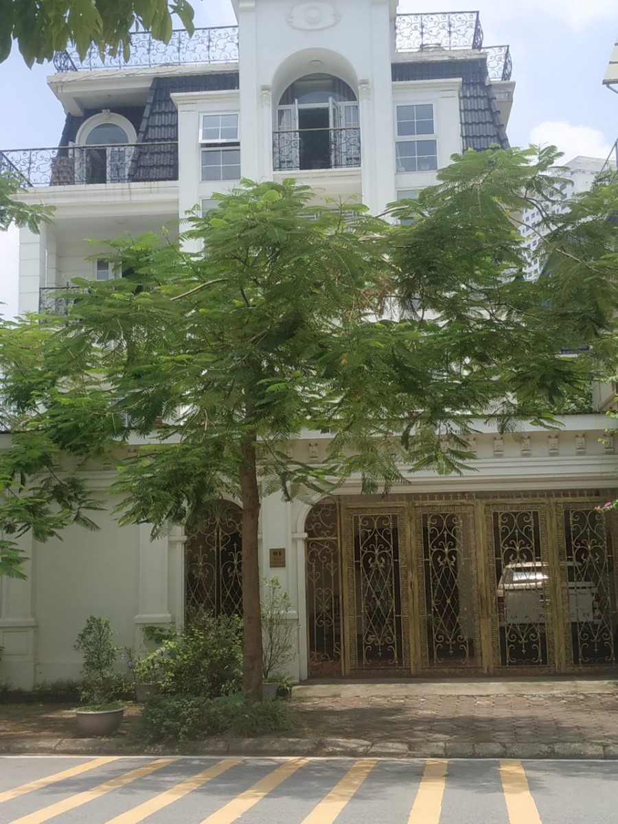 Chính chủ bán Biệt Thự Tây Nam Linh Đàm, Hoàng Mai DT360m2x 4 tầng Giá 52.3 tỷ