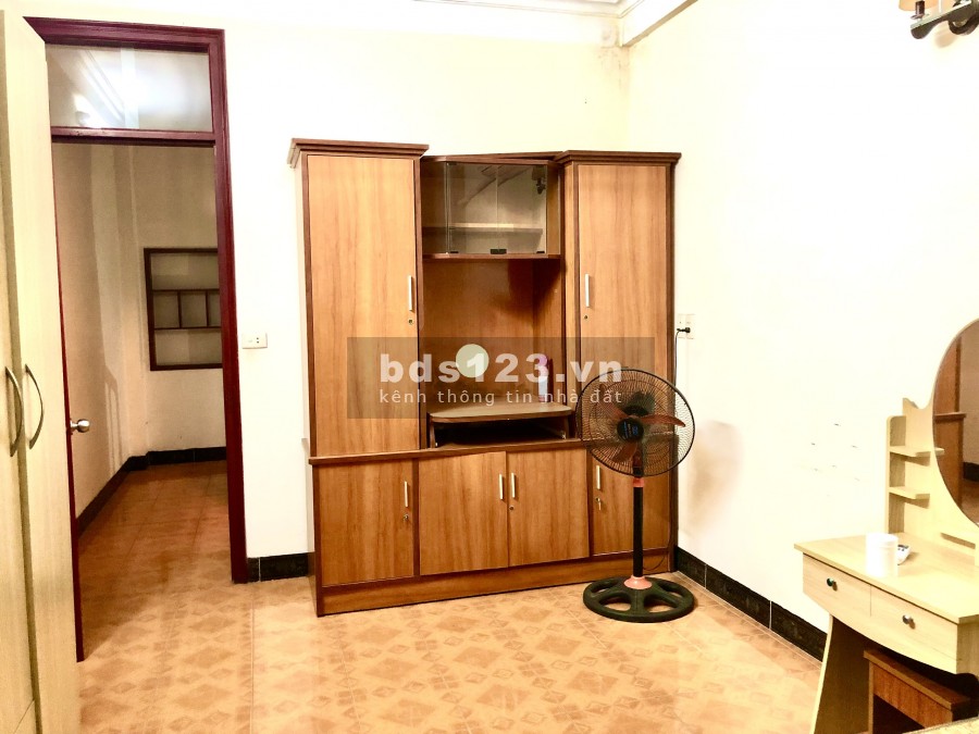 Cho thuê nhà nguyên căn Phùng Chí Kiên diện tích sử dụng 30mx5m2, full đồ, 11 triệu/tháng