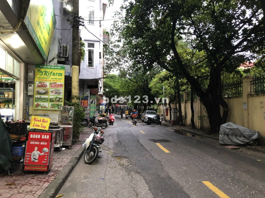 Cho thuê nhà nguyên căn Phùng Chí Kiên diện tích sử dụng 30mx5m2, full đồ, 11 triệu/tháng