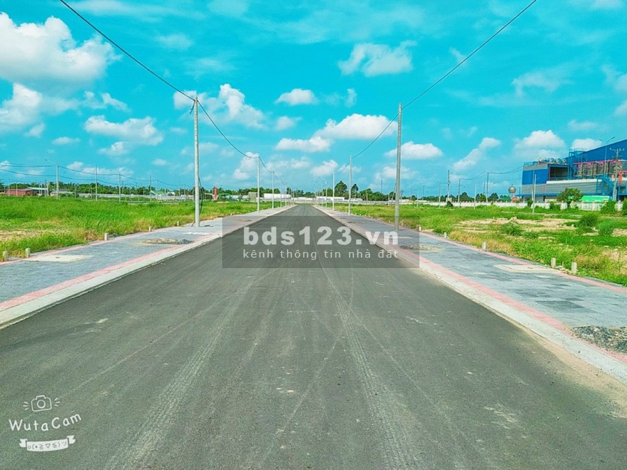 Cần bán đất đầu tư sinh lời sổ hồng cầm tay, bàn giao trống, giá tốt, liên hệ 0372884060