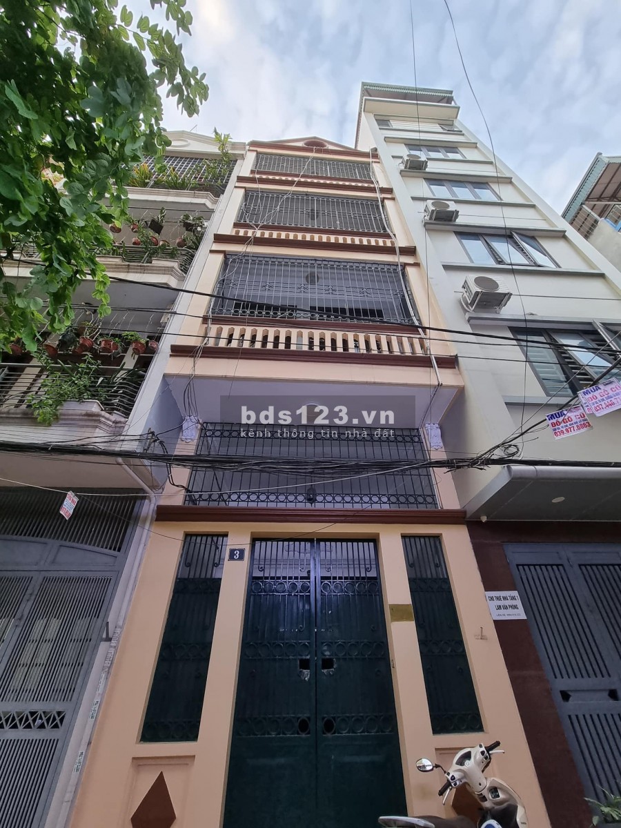 Hiếm như vacxin nhanh thì còn bán nhà dt 50m2, 4 tầng Bạch Mai giá bán chỉ 2.3 tỷ