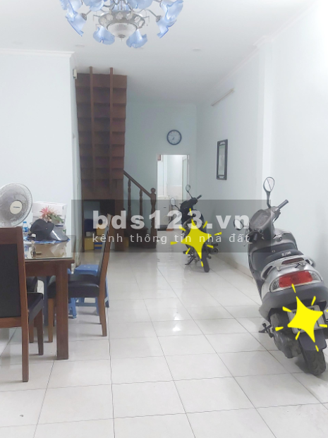 Bán Nhà Trường Chinh, Quận Tân Phú, 62m2, 2 Tầng, Giá Đầu Tư.