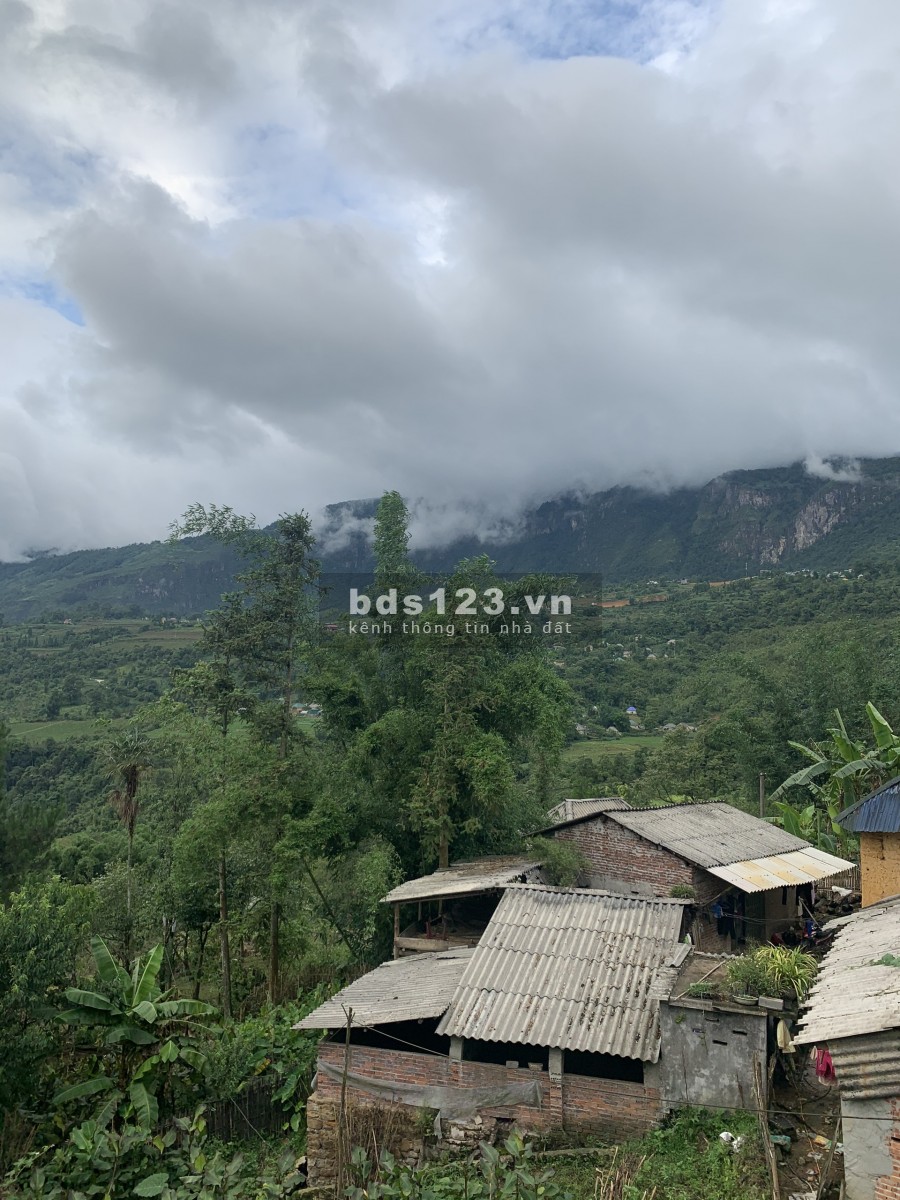 Lô đất Y Tý 730m khu trung tâm du lịch, view cực phẩm. 0822356688