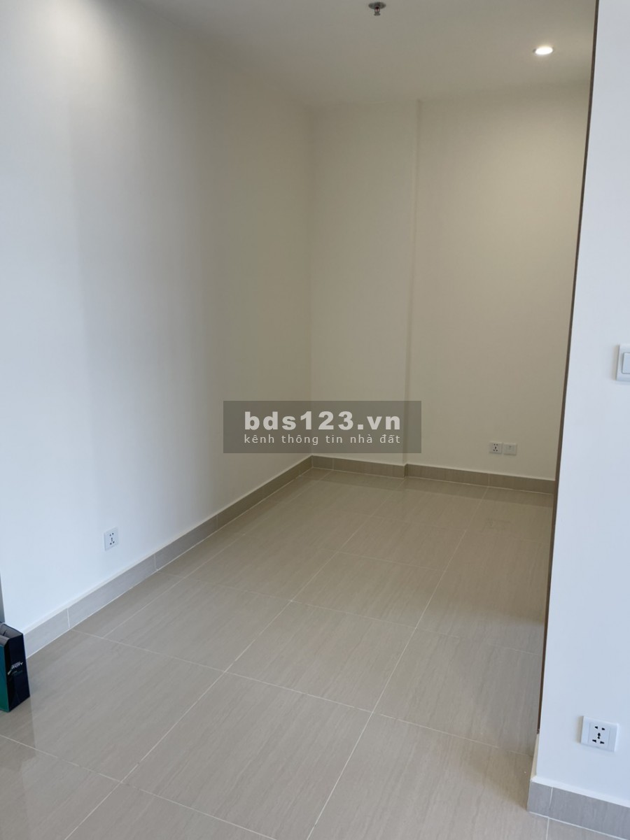 Bán cắt lỗ 100 triệu căn hộ diện tích sử dụng 43m2 1PN+1 Vinhomes Smart