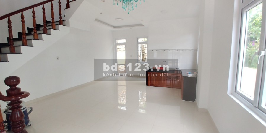 Nhà 1 lầu diện tích sử dụng 200m2 sàn phường 11 Đà Lạt, liên hệ 0339370718