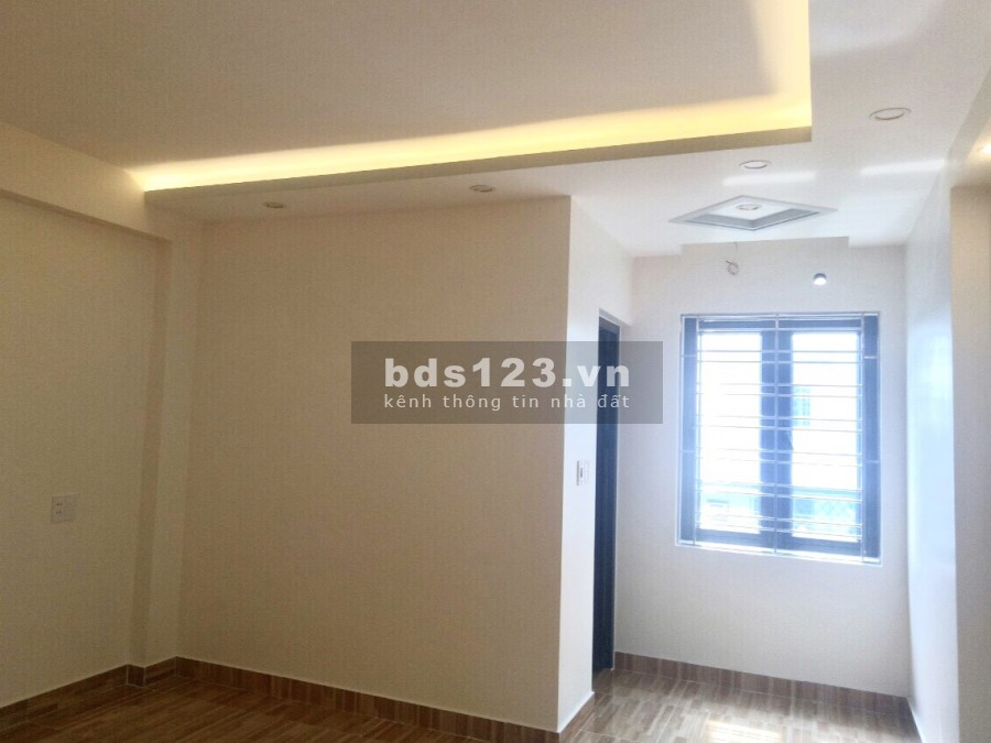 Cần bán nhà 4 tầng trong ngõ Đằng Hải, Hải An, Hải Phòng ngõ rộng ô tô vào nhà