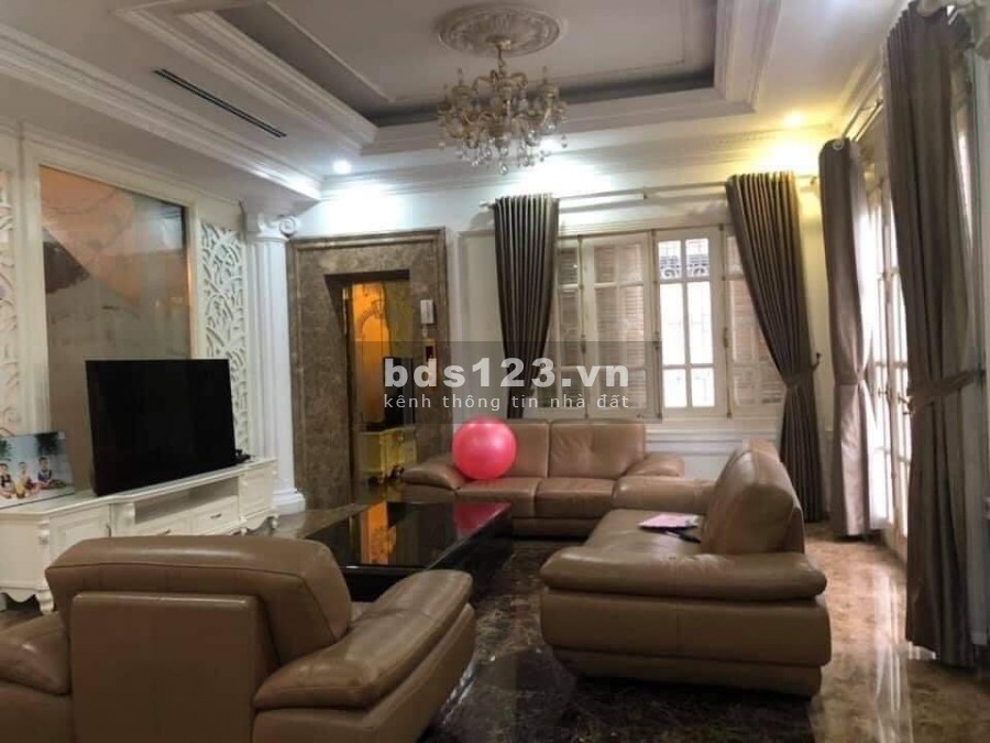 Chủ bán nhà dt 125m2, Mt 9m, Phố Ái Mộ, Long Biên, vỉa hè, dòng tiền khủng, nhỉnh 18 tỷ
