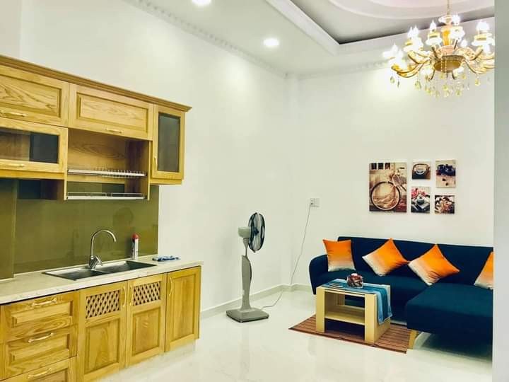 Bán nhà Quận 1 Sương Nguyệt Ánh 16.95 Tỷ hẻm xe hơi, 5 phòng ngủ vị trí hiếm nhà bán