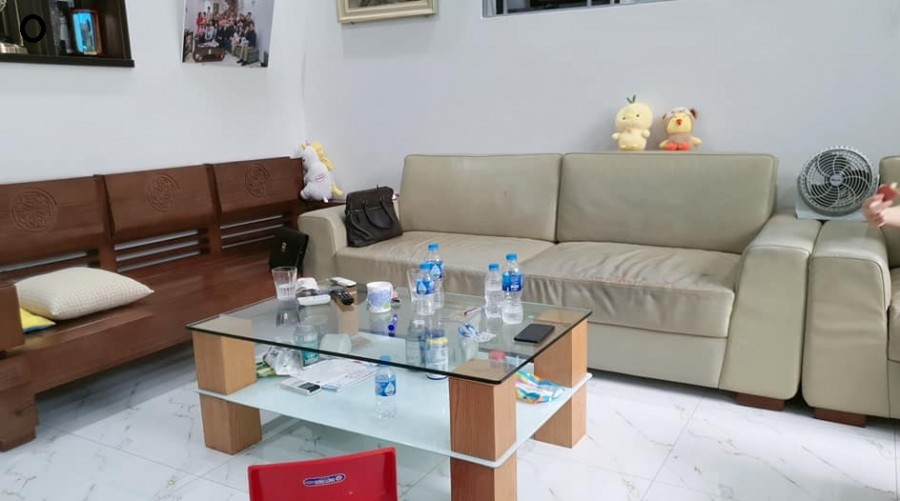 Cần bán gấp căn nhà quá hạn ngân hàng, Mỹ Đình 4 tầng dt 55m2, giá bán 3 tỷ 2, lh 098584415