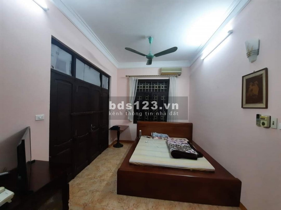 Bán biệt thự Xuân Thủy diện tích sử dụng 122m 3 tầng mt 12m giá chỉ 11.5 tỷ Cầu Giấy