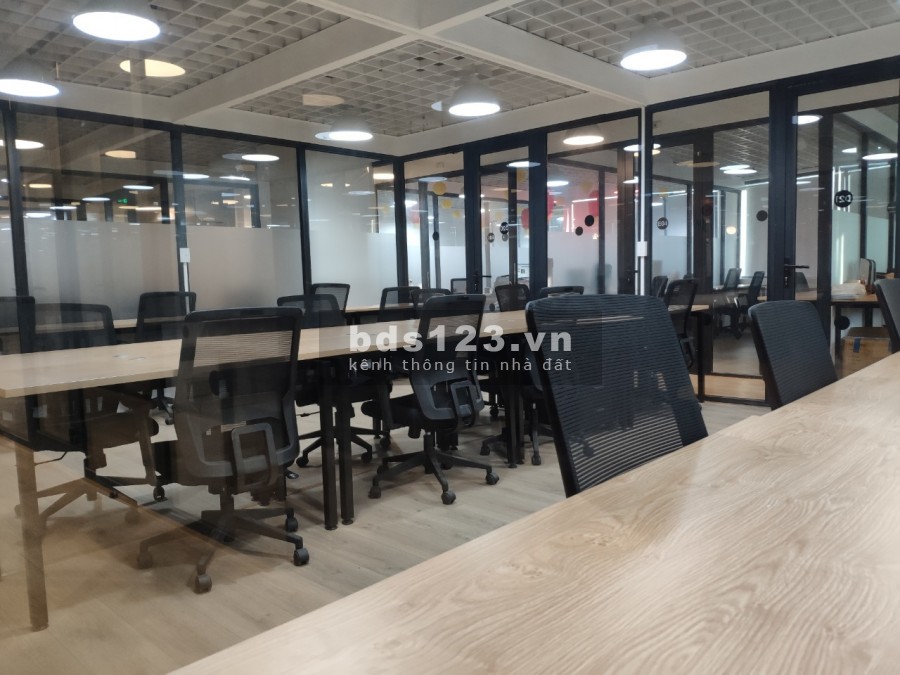 Cho thuê sàn văn phòng làm việc hạng A tại 54 Nguyễn Chí Thanh, giá thoả thuận