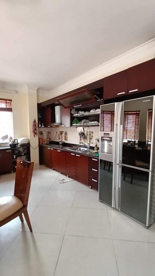Bán Nhà Tôn Thất Tùng, Đống Đa diện tích sử dụng 45m2, 4 tầng, ô tô, giá chỉ hơn 3 tỷ