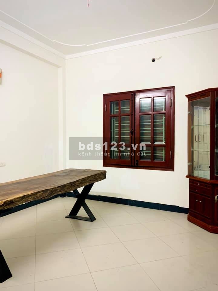 Liền kề Văn Phú view đường lớn, ngã tư vỉa hè rộng nhất Văn Phú, dt 85m2, mặt tiền lớn