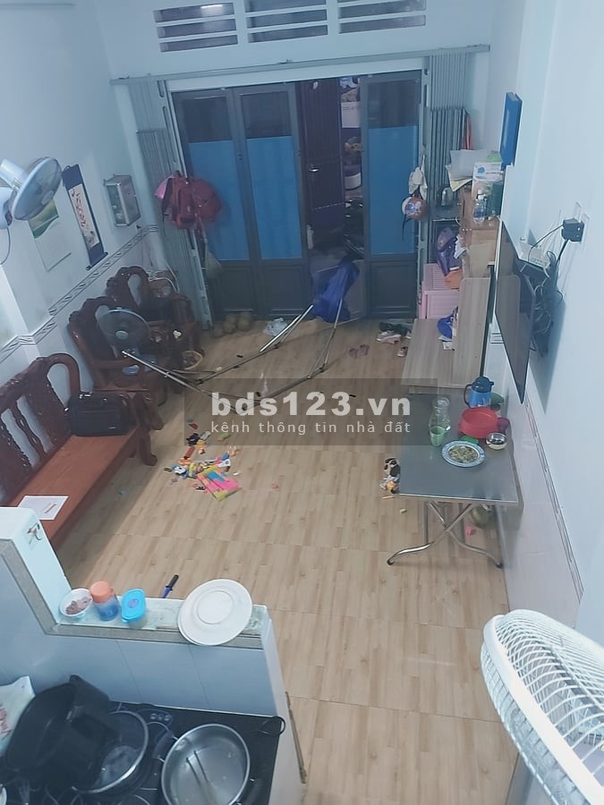Bán gấp nhà Tân Kỳ Tân Quý gần hồ Công Nghệ Thực Phẩm giá bán 2,95 tỷ, sổ riêng