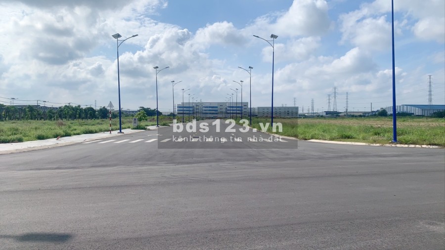 Chỉ với 800 triệu sở hữu ngay 90m2 đất mặt tiền đường Đh 619, pháp lí đầy đủ, lhcc