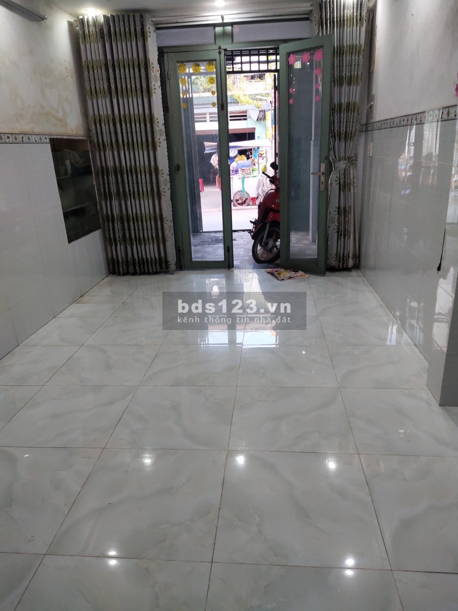 (Gò Vấp)bán nhà mặt tiền hẻm như đường, Nguyễn Văn Lượng, dt 52m2, 2 tầng, giá 5.18 tỷ