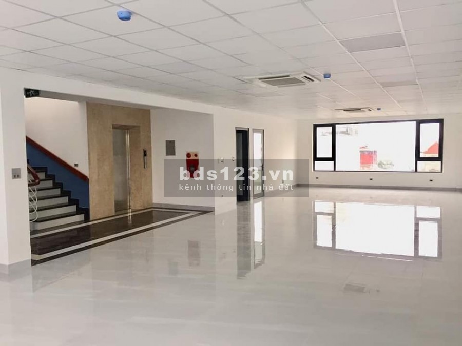 Tòa Nhà VP Thụy Khuê 8 tầng cạnh Sunplaza ô tô tránh đỗ dt 194m2 mặt tiền 11m giá 69 tỷ
