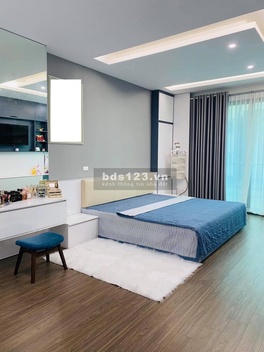 Bán nhà phố Tây Sơn Đống Đa rẻ như chơ vườn cây hoa lá, vài bước ra phố, dt 62m2, giá chỉ 4 tỷ hơn