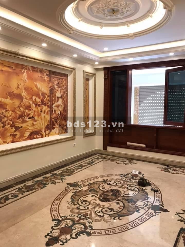 Bán nhà mặt phố Quận Long Biên, 6 tầng, diện tích 57m2, mt 4.1m, có thang máy, lhcc