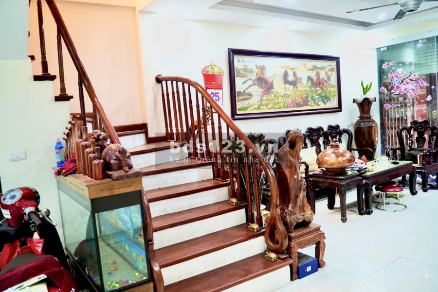 Cần bán nhà riêng, dt 40m2, 4 tầng đúc kiên cố, giá bán 4.2 tỷ, Trường Chinh,Tây Sơn, Đống Đa