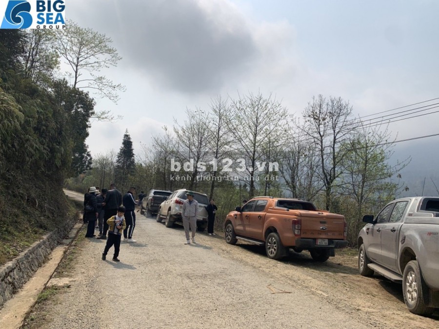 Bán lô đất dt 360m2, Mò Phú Chài, Y Tý, Sapa 2 gần bến xe trung tâm hành chánh xã