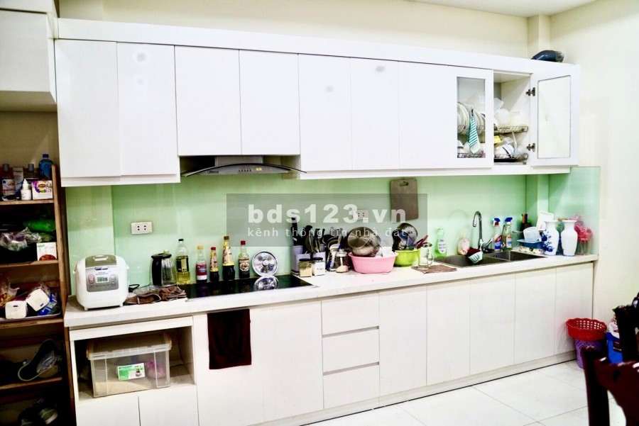 Cần bán nhà riêng, dt 40m2, 4 tầng đúc kiên cố, giá bán 4.2 tỷ, Trường Chinh,Tây Sơn, Đống Đa