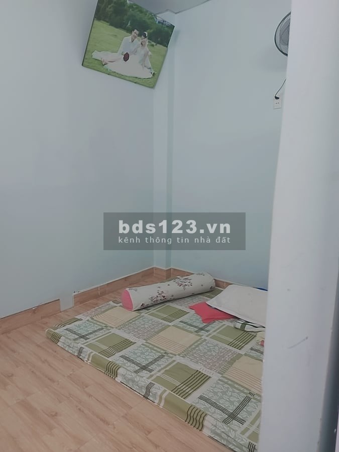 Bán gấp nhà Tân Kỳ Tân Quý gần hồ Công Nghệ Thực Phẩm giá bán 2,95 tỷ, sổ riêng