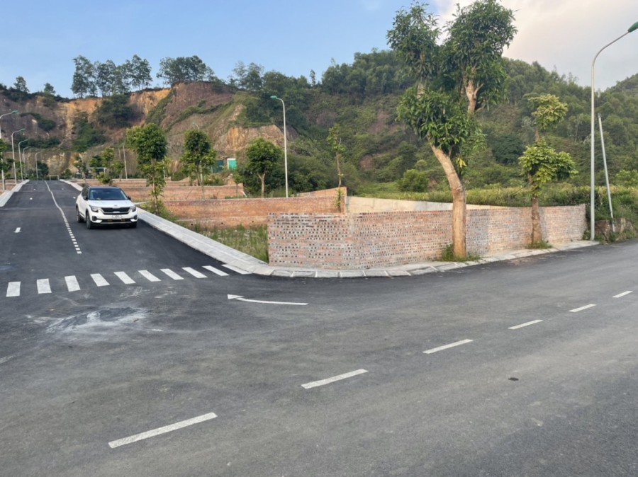 Chính chủ bán nhà đất đẹp ở Liên Mạc Phùng Khoang Đồng Chằm, Hà Nội giá rẻ nhất mùa dịch